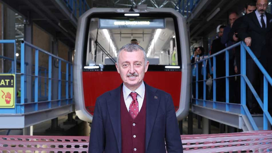  Büyükakın Gebze metrosunu anlattı: 'Gururlandım ' dedi 